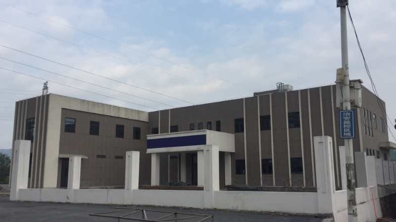 湖南省冷水江市首棟鋼結(jié)構(gòu)裝配式建筑竣工驗收了！